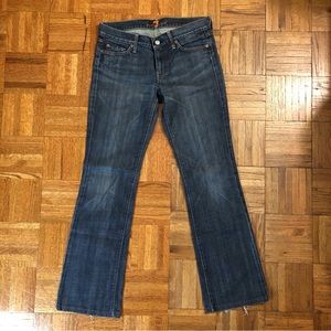 7 For All Mankind bootcut jeans. Excellent condition, designer, fantastic fit